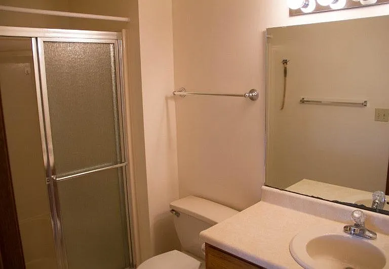 5015 Wolflake Dr — Photo 5