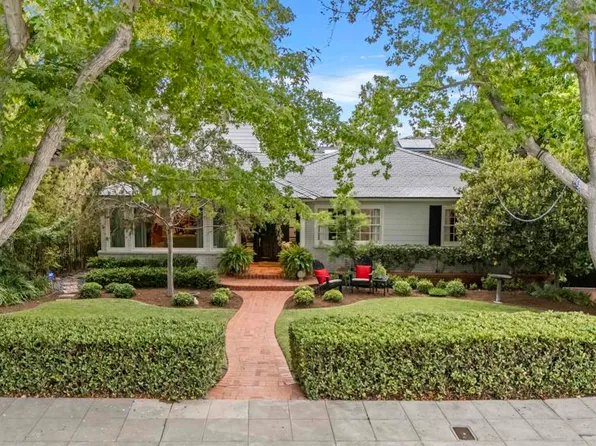 6028 Beaumont Ave, La Jolla, CA 92037