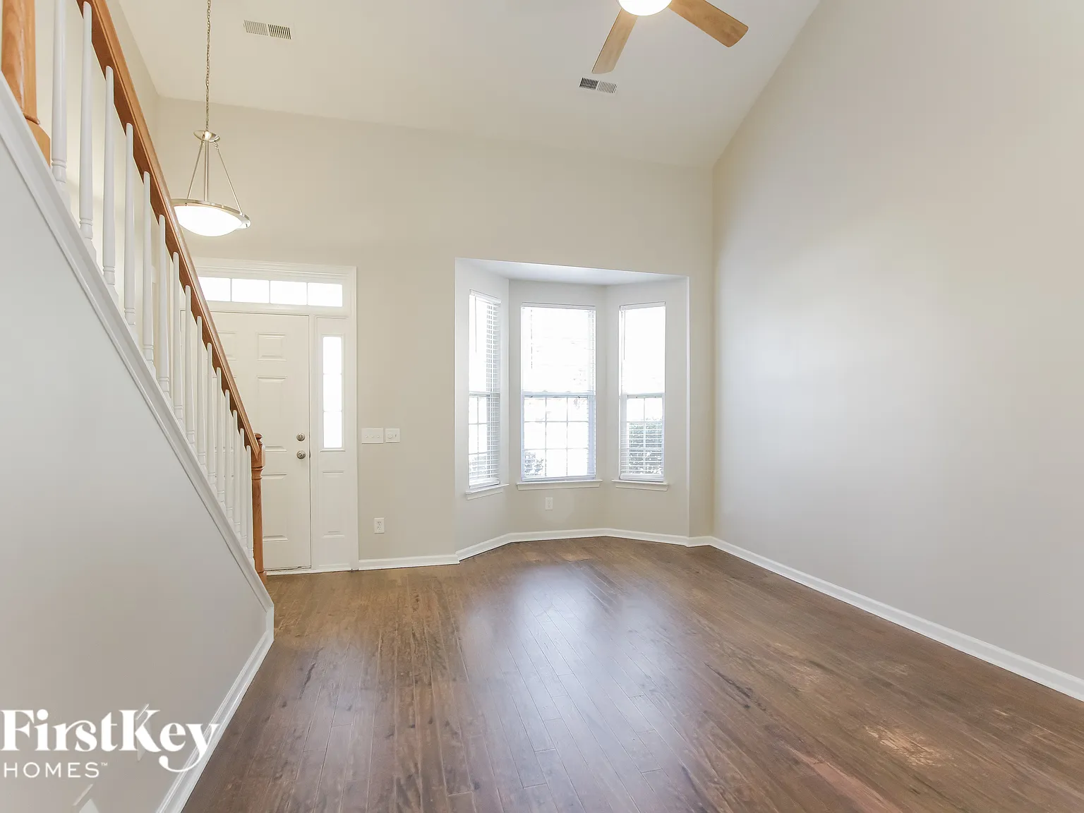 3 bed, 2.5 bath, 1550 sqft, $2,880 — Photo 3