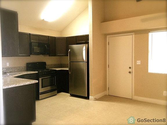 2nd image of 3758 Northern Light Dr