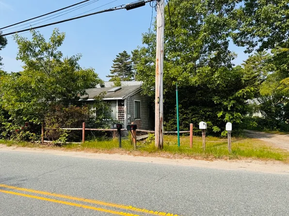 113 Swifts Beach Rd, Wareham, MA 02571