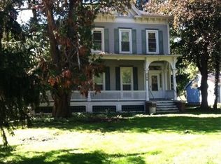 184 N Pearl St, Canandaigua, NY 14424