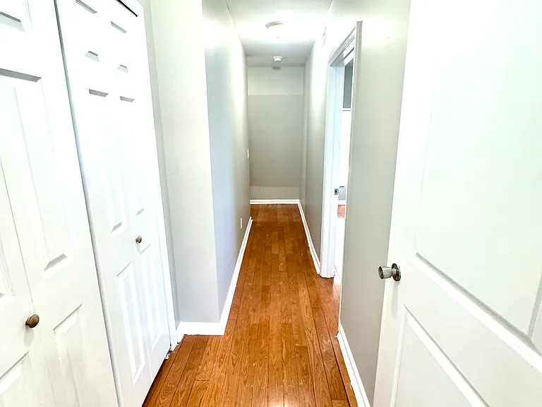 674 N 34th St #2 — Photo 16