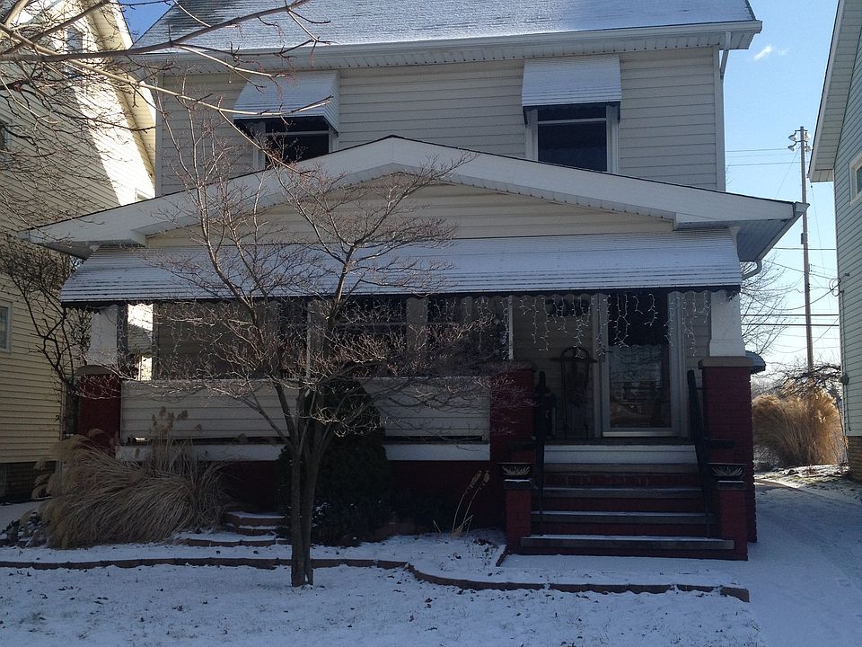 1st image of 2069 Clarence Ave
