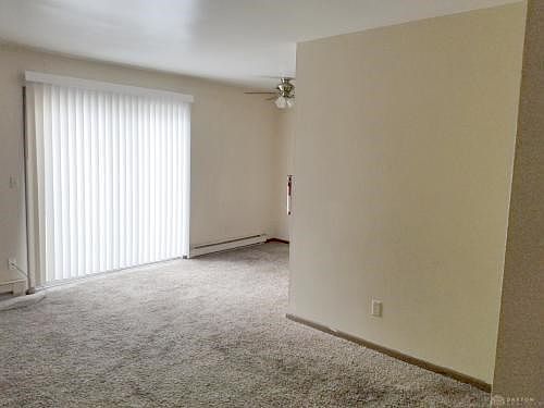 4th image of 1322 Imperial Ct APT B