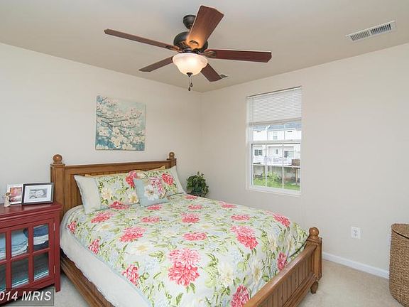 4th image of 6882 Archibald Dr