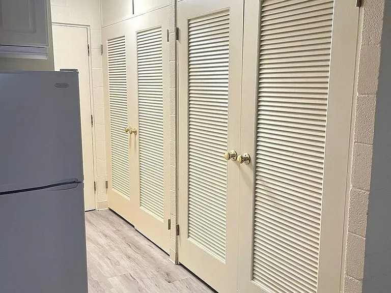 Campus Apartments — Photo 14