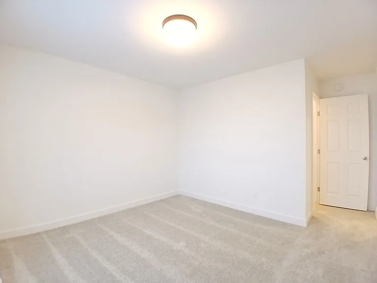 6351 King Wynd SW #UPPER — Photo 5