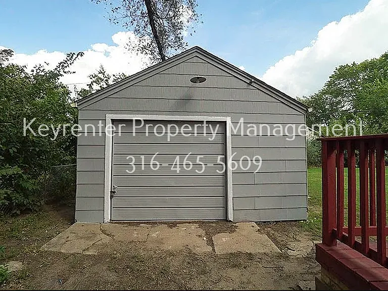 5618 S Vandale Ave — Photo 3