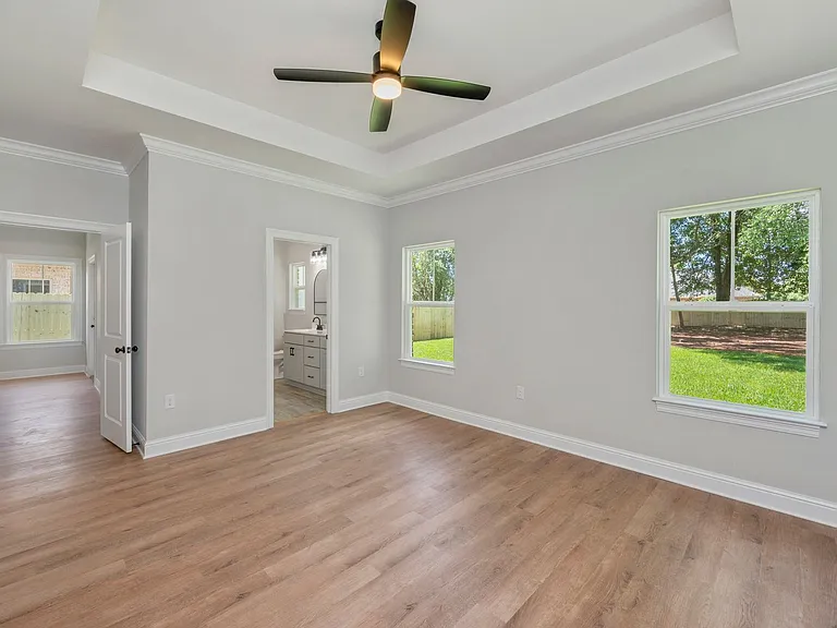 1404 Hickory St — Photo 22