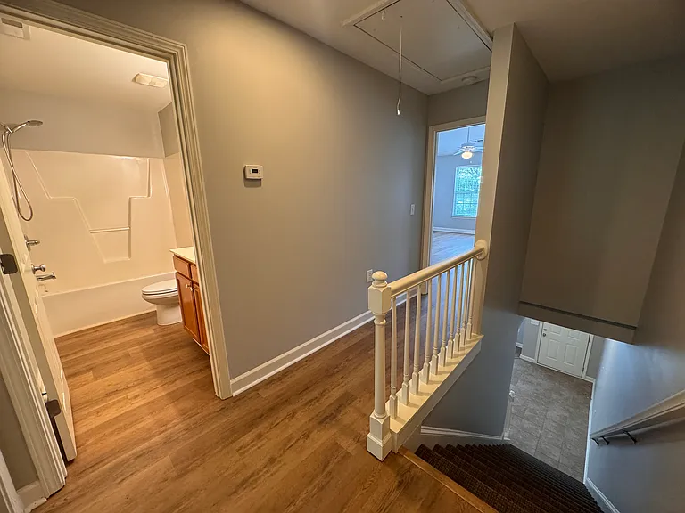 125 Humberside Dr — Photo 27