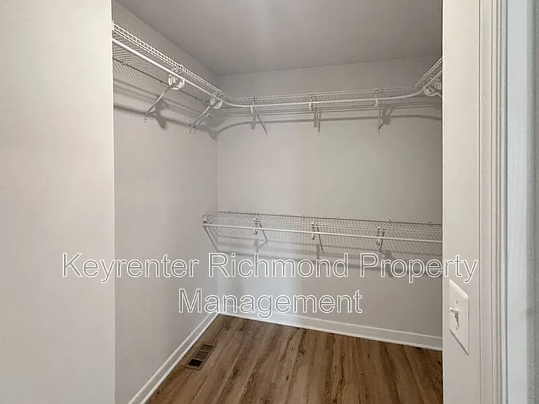 1404 Whitehurst Way — Photo 17