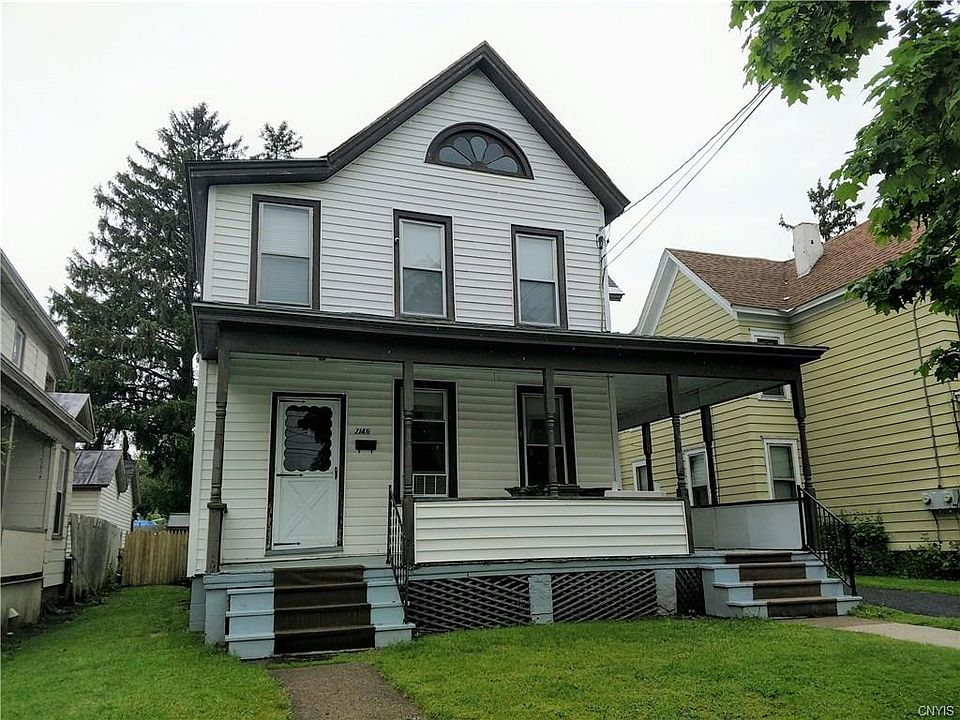 2nd image of 714 W Dominick St