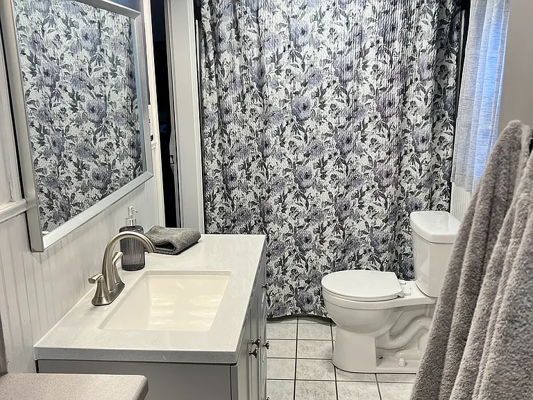 21 Worthley Rd — Photo 9