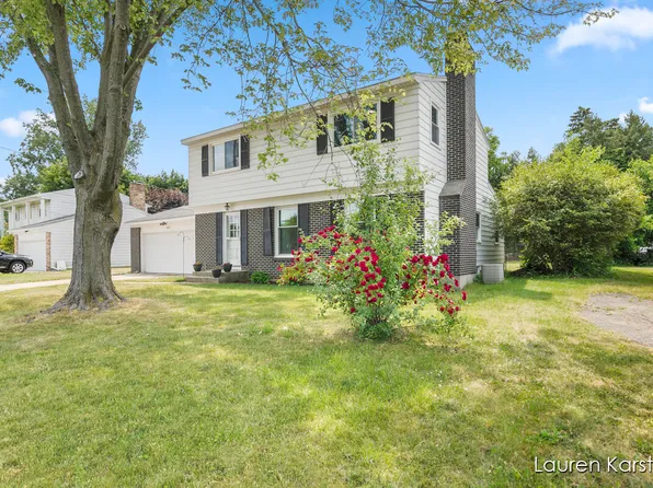 465 Maryland Ave NE, Grand Rapids, MI 49503