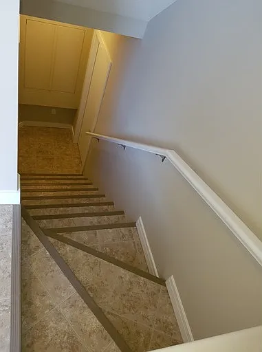 1 bed, 1.0 bath, $975 — Photo 2