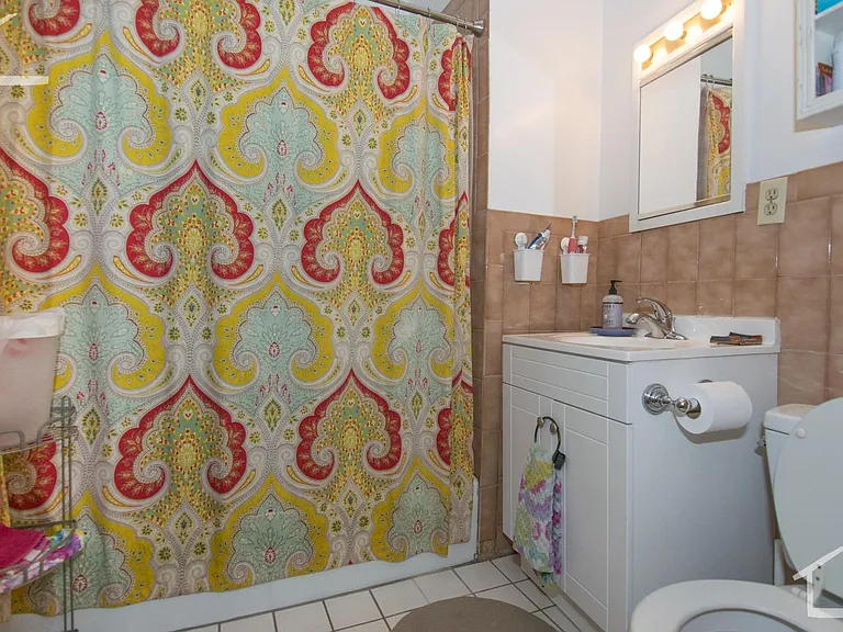1338 Commonwealth Ave #17Q — Photo 6