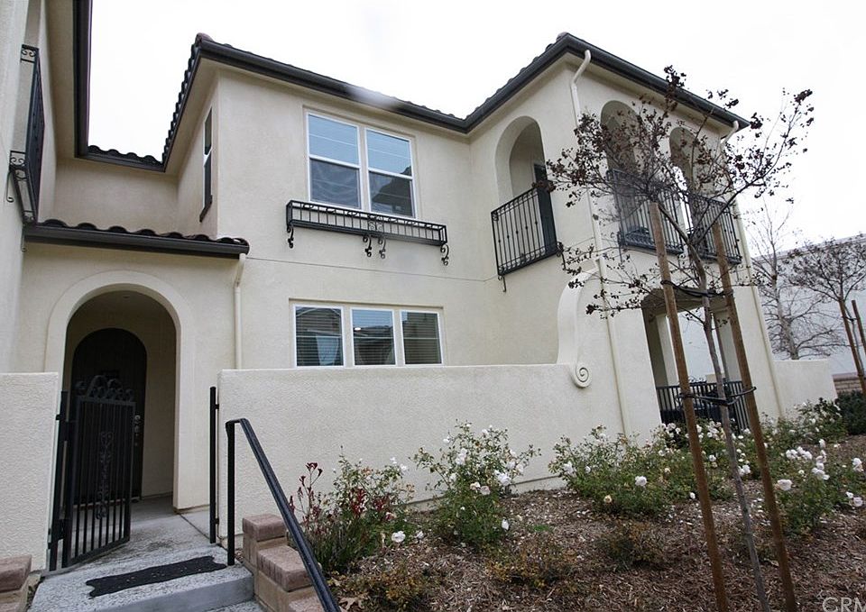 1st image of 28756 Calle De La Paz Dr