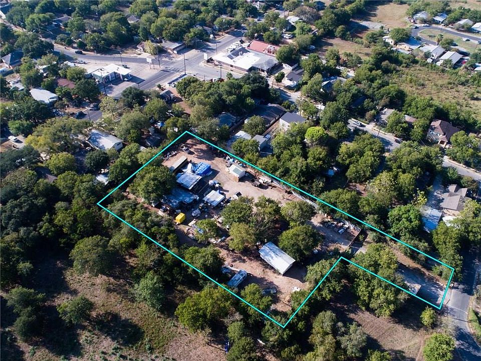2nd image of 6400 Richardson Ln