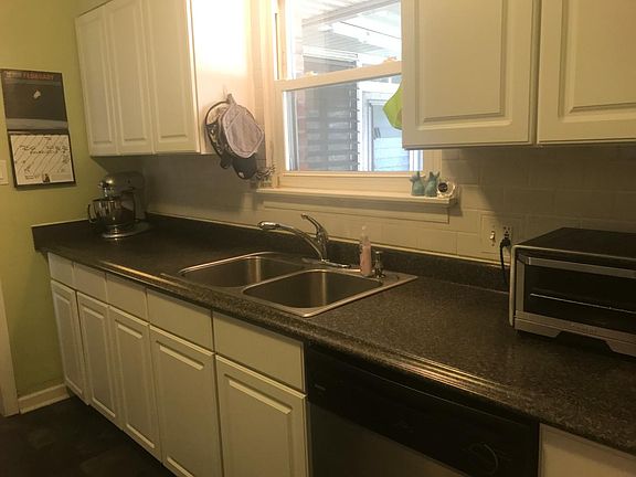 5th image of 177 W Bayview Blvd