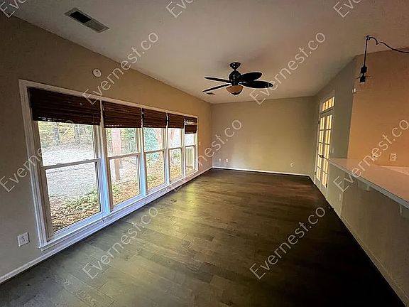 4th image of 937 Greystone Highlands Cir