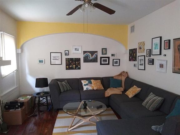 2nd image of 708 Grove St N APT 1