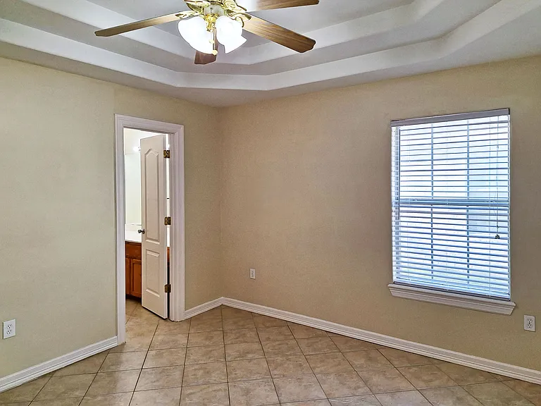 2118 Aruba Dr #4 — Photo 14