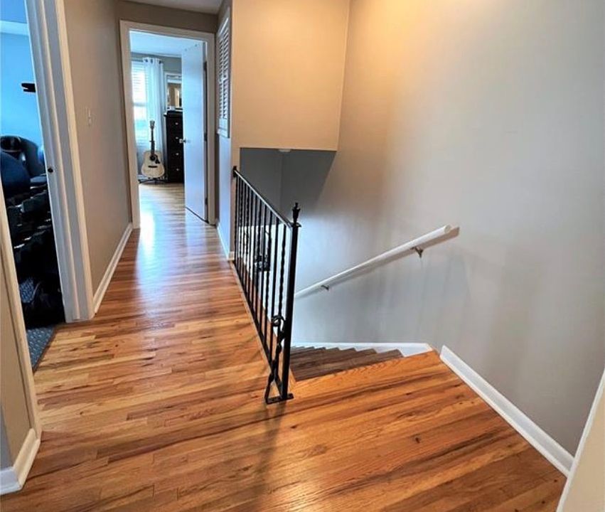 1st image of 172 S Seine Dr #1
