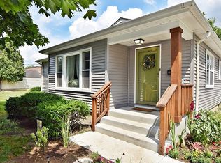 131 N Harrison St, Geneva, IL 60134