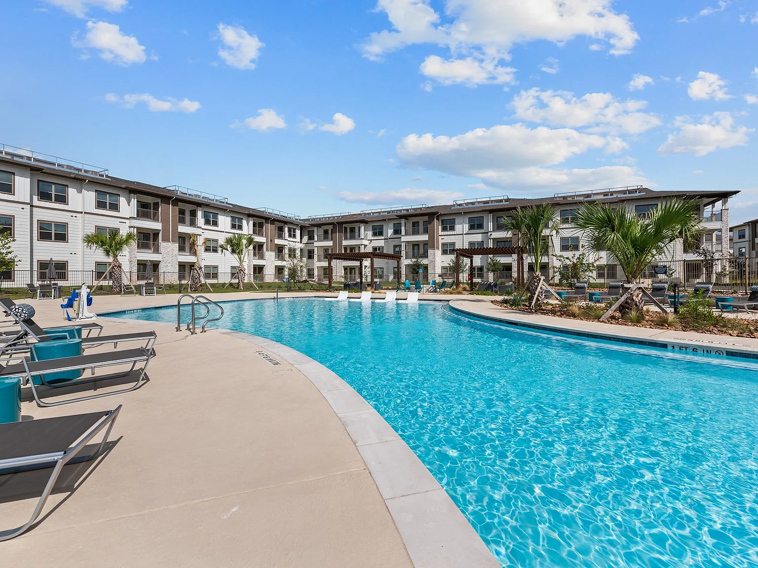 Grand at Cibolo — Photo 3