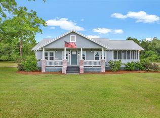 7267 Beards Bluff Rd, Odum, GA 31555