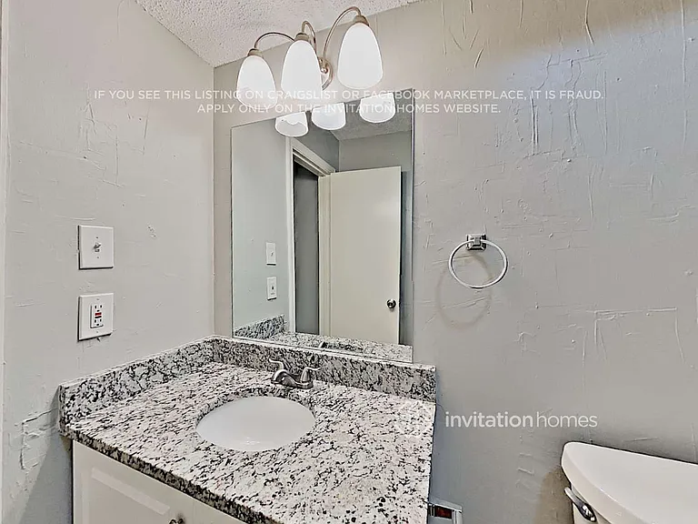 2206 Cedarcrest Dr — Photo 15
