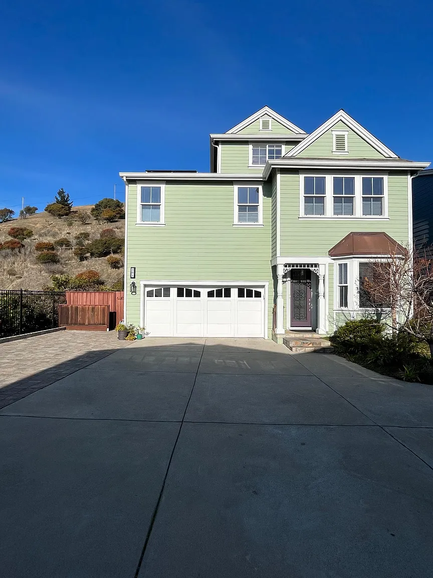 101 Seaview Ct photo 1