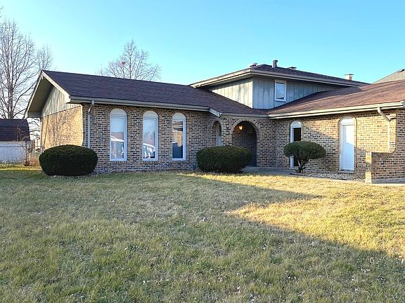 2nd image of 19600 Lake Lynwood Dr