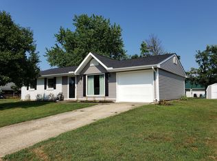 1900 Cheyenne Dr, Circleville, OH 43113