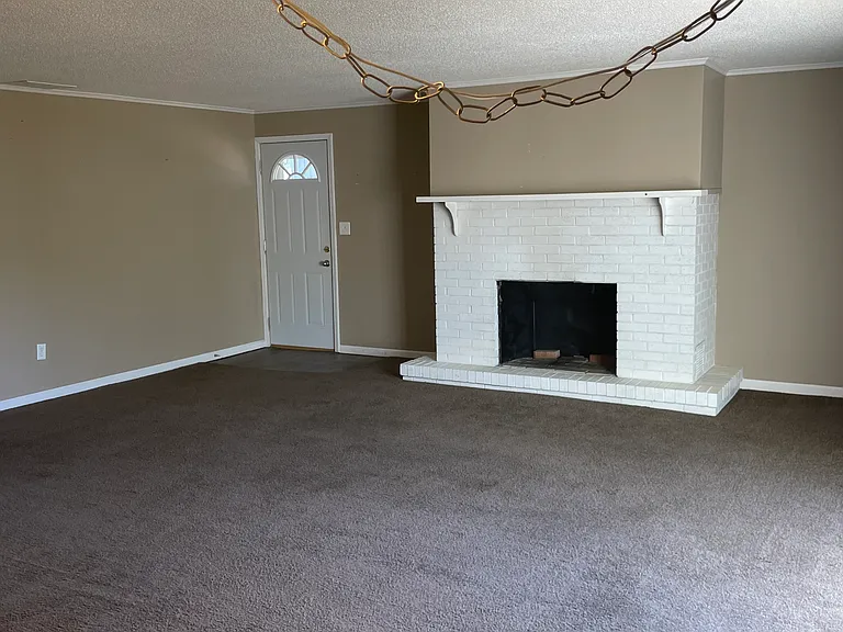 310 S Forest Ave #2 — Photo 8