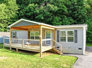 1320 Sugarbowl Rd, Chuckey, TN 37641