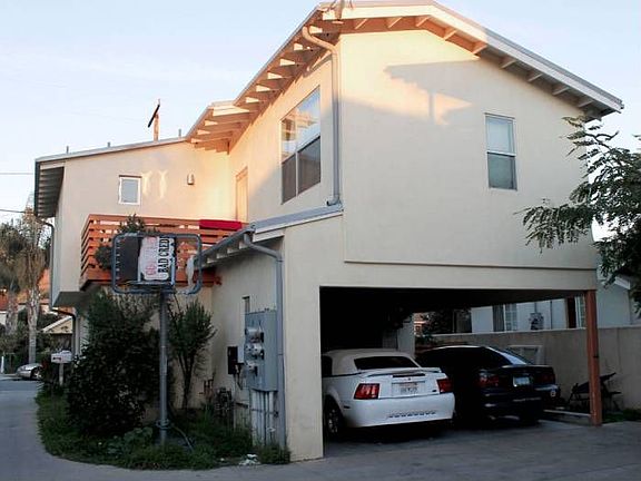 Unit w/ Carport