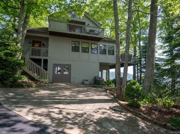 22 Lookout Loop, Burnsville, NC 28714