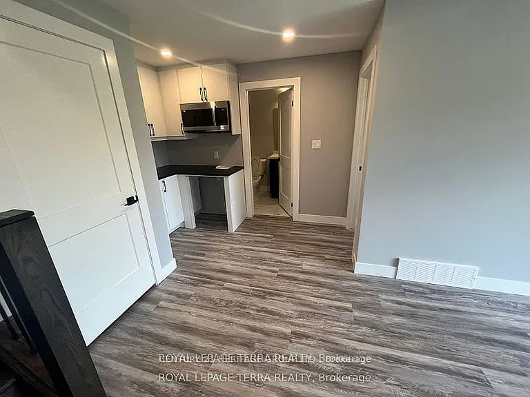 3557 Colonel Talbot Rd #3 — Photo 33