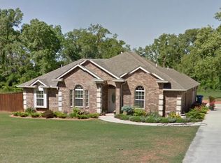 2421 Twisted Oak Rd, Newcastle, OK 73065
