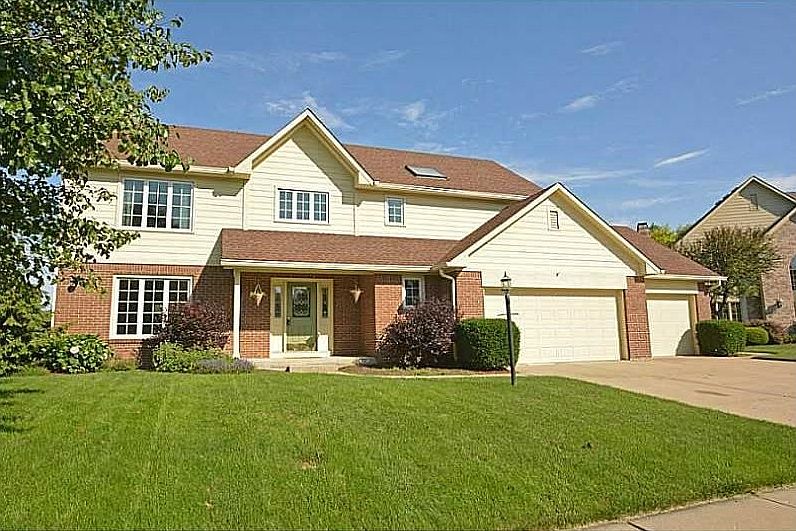 1st image of 9226 Lakewind Ct