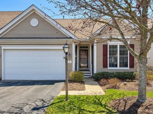 7 Clam Pudding, Plymouth, MA 02360