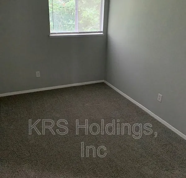 1215 Nelson St #D — Photo 6