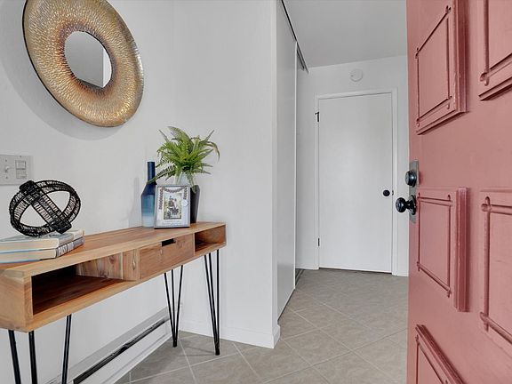 4th image of 4028 Farm Hill Blvd APT 4