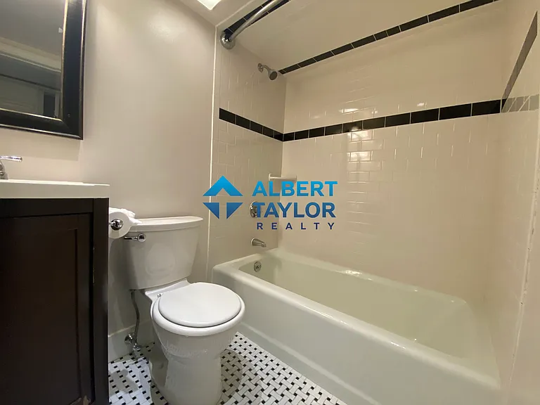 Downstairs Bathroom (Vacant)