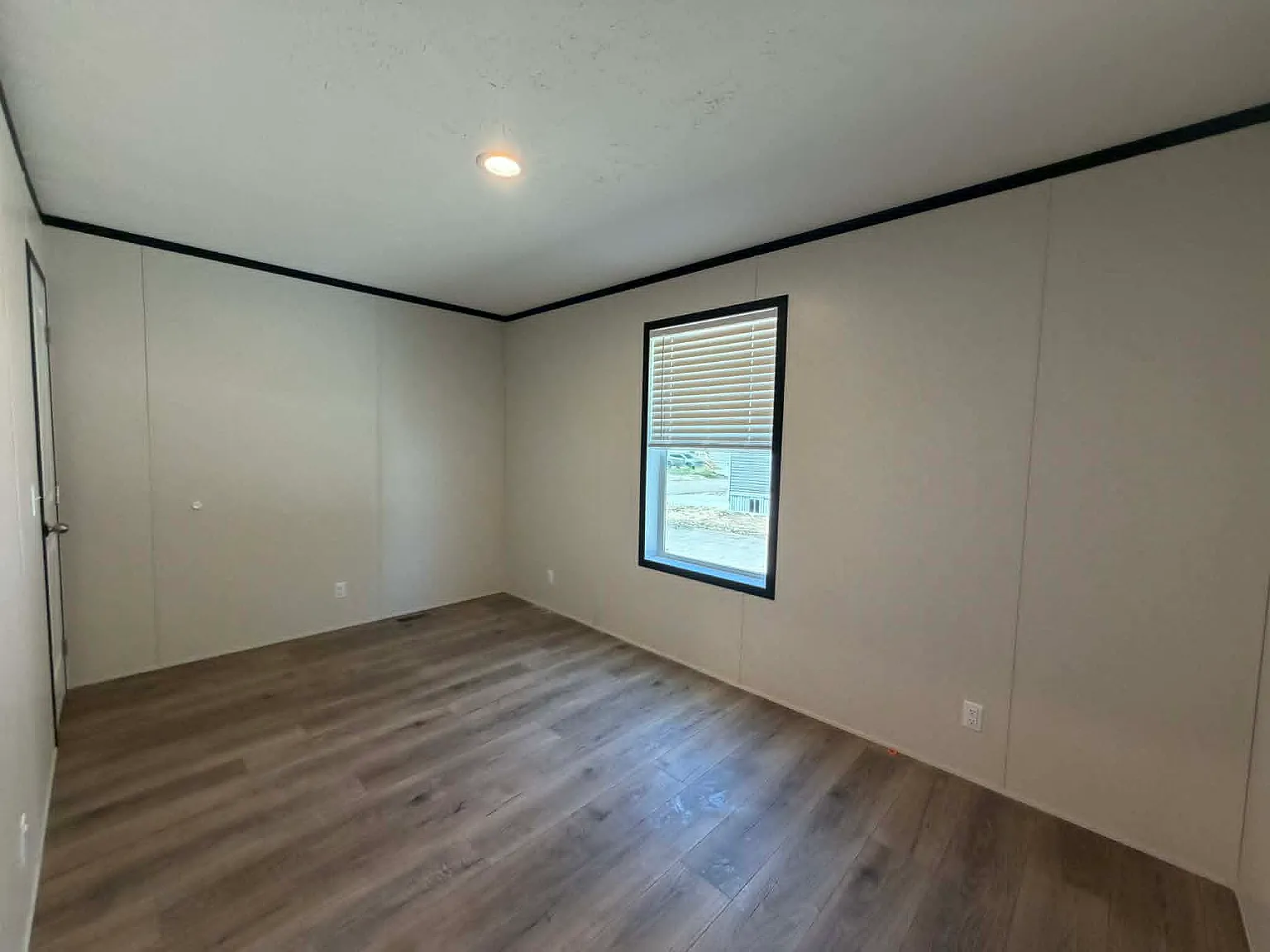 Tired of the Virtual Tour? Come see me in person! — Photo 4