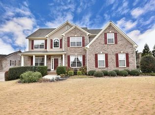301 Meadowcrest Cir, Canton, GA
