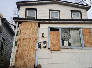 4529 Robinson St, Flushing, NY 11355