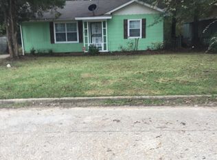 113 Stillwood Dr, Jackson, MS 39206